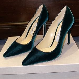 JIMMY CHOO velvet pumps